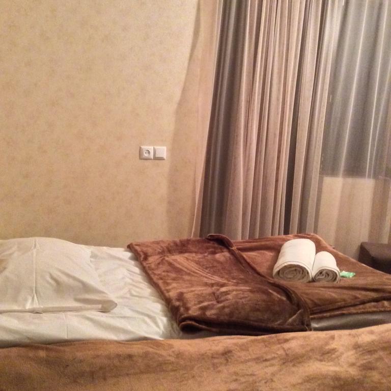 Guest House Chuta In Lagami Mestia Ngoại thất bức ảnh