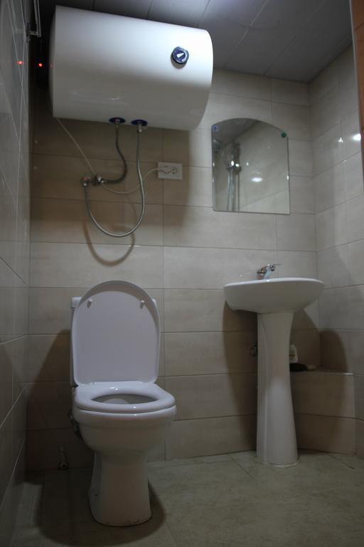 Guest House Chuta In Lagami Mestia Ngoại thất bức ảnh