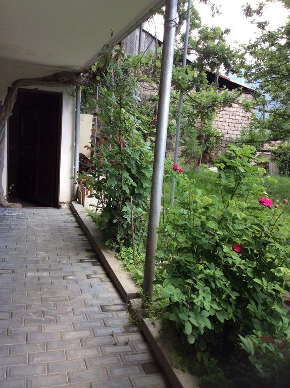 Guest House Chuta In Lagami Mestia Ngoại thất bức ảnh